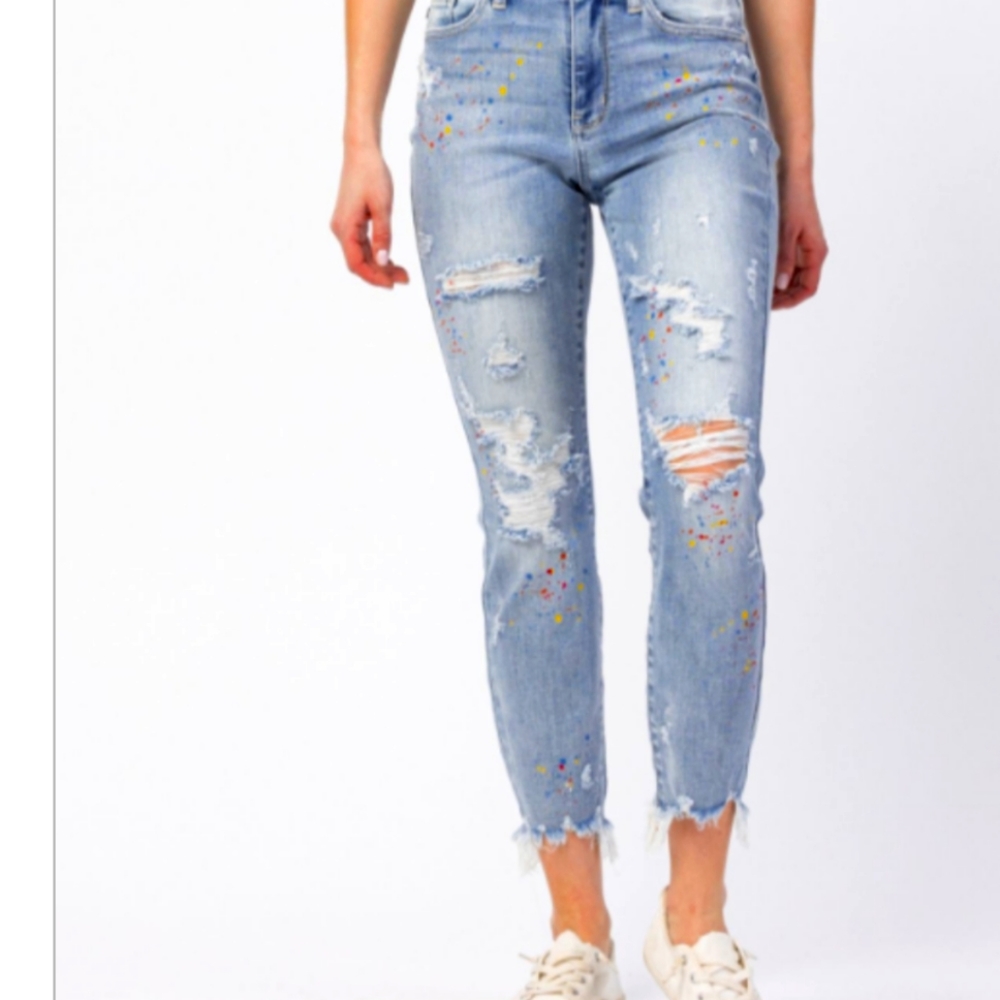 Colors of the wind. Judy Blue ~Boyfriend Jeans NWOT-paint splatter  sz 11